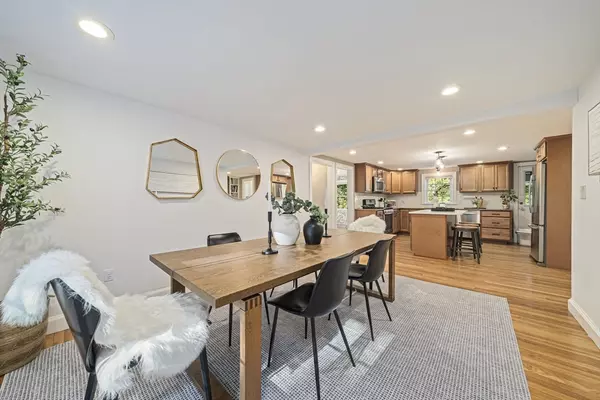 Natick, MA 01760,60 Pleasant