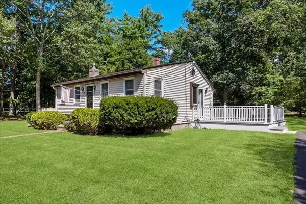 Carver, MA 02330,9 Beaver Dam Rd