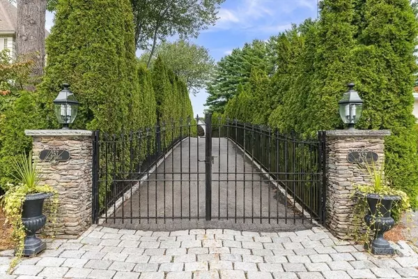 257 High Street, Winchester, MA 01890