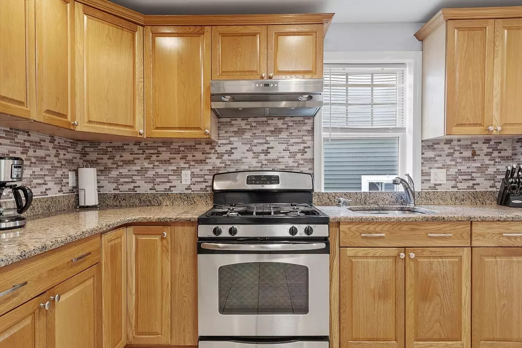 Chelsea, MA 02150,30 High St