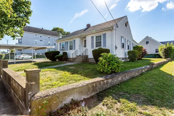 Fall River, MA 02720,254 Stetson St