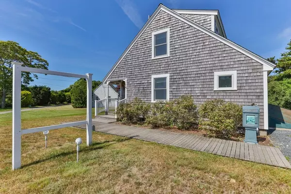 Truro, MA 02666,314 Us-6 #Unit 1
