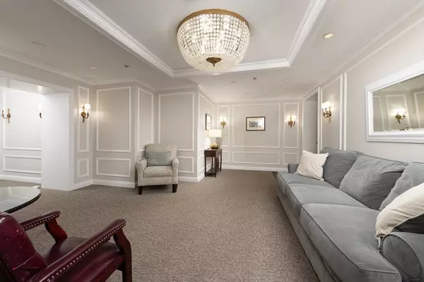 Boston, MA 02115,362 Commonwealth Ave #4E