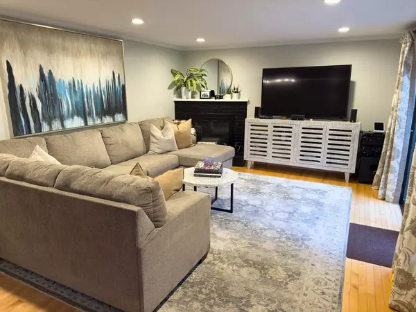 Ashland, MA 01721,84 Meeting House Path #84