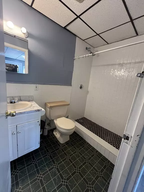 Lowell, MA 01850,94 1st #10