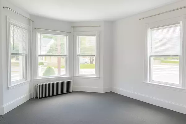Needham, MA 02494,381 Hunnewell St #381