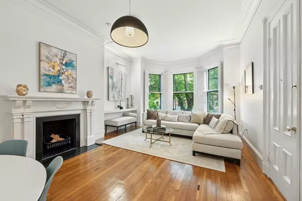 Boston, MA 02115,375 Marlborough Street #1