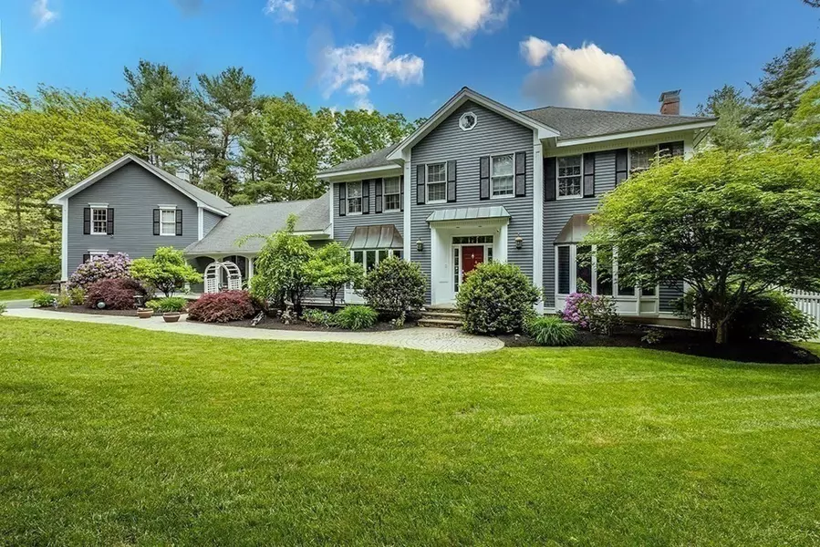 18 Village Hill Road, Dover, MA 02030