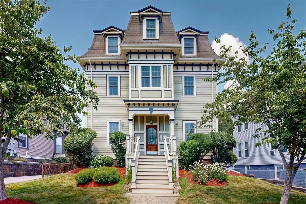 Boston, MA 02122,96 Dix St #6