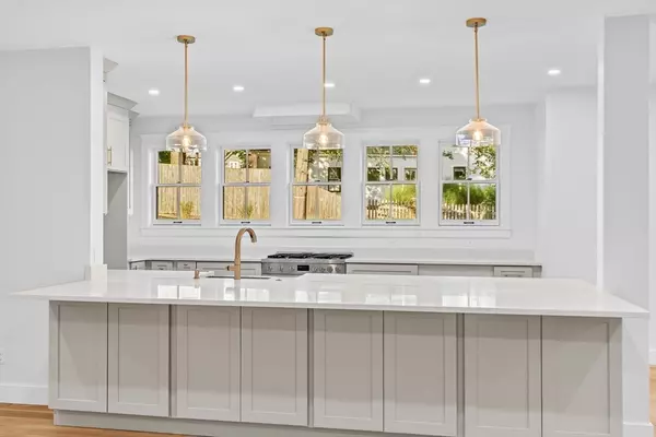 Natick, MA 01760,83 Eliot St