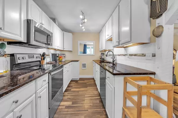 Ware, MA 01082,37 Warebrook Vlg