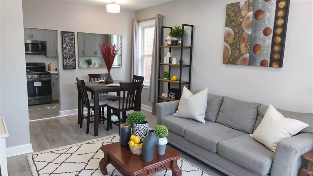 Boston, MA 02121,99 Harrishof St #2