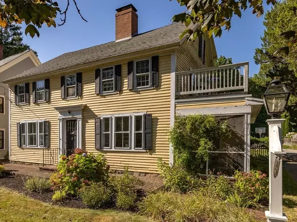 Amesbury, MA 01913,394 Main Street