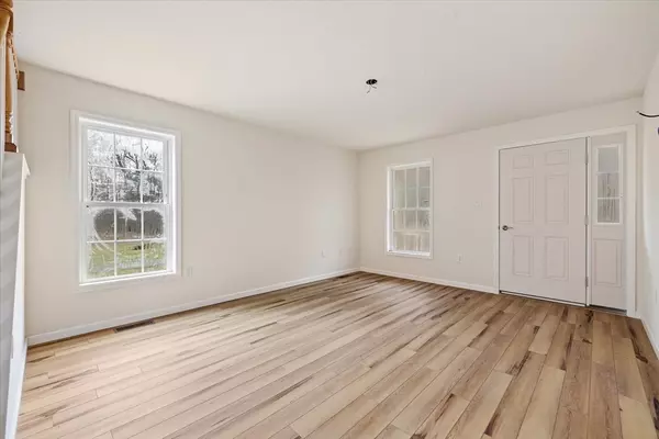 Worcester, MA 01602,148A Tory Fort Ln