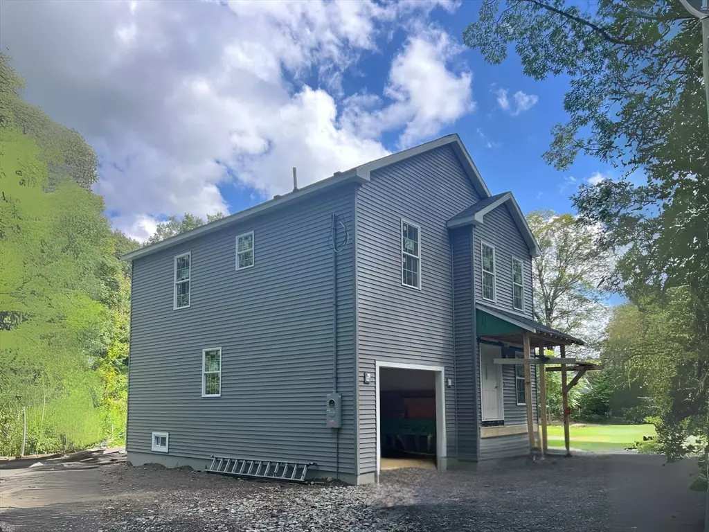 Worcester, MA 01602,148A Tory Fort Ln