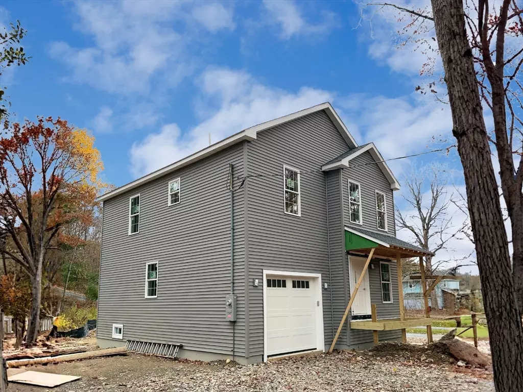 Worcester, MA 01602,148A Tory Fort Ln