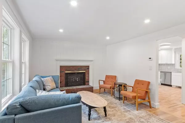 Bolton, MA 01740,18 Sargent Rd