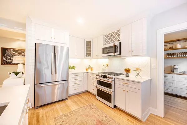 Winchester, MA 01890,16 Park Ave #1