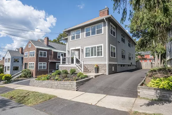 Winchester, MA 01890,16 Park Ave #1
