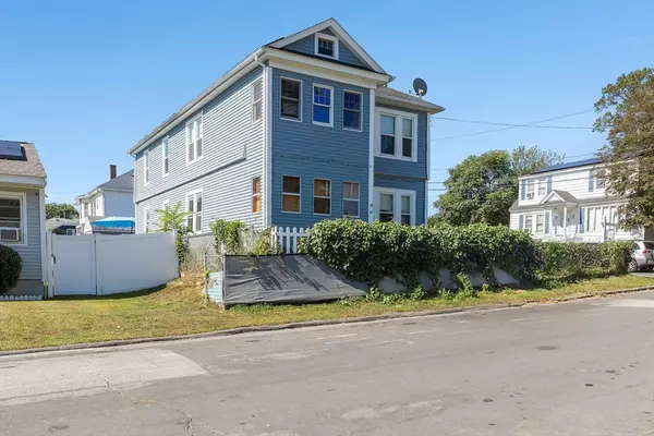 Methuen, MA 01844,28-30 Tudor St