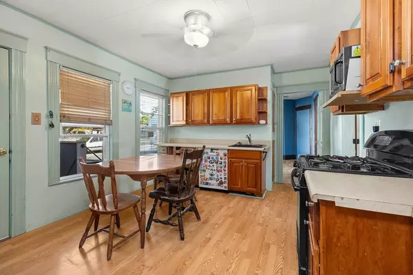 Methuen, MA 01844,28-30 Tudor St