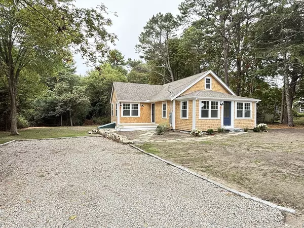 Barnstable, MA 02635,1469 Santuit-Newtown Rd