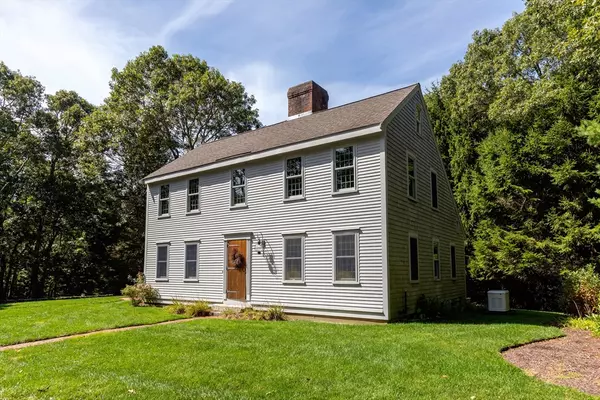 Sandwich, MA 02537,7 Oak Ridge Rd