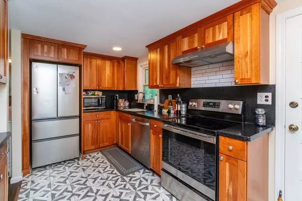Whitman, MA 02382,154 Auburn St