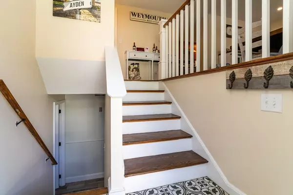 Whitman, MA 02382,154 Auburn St