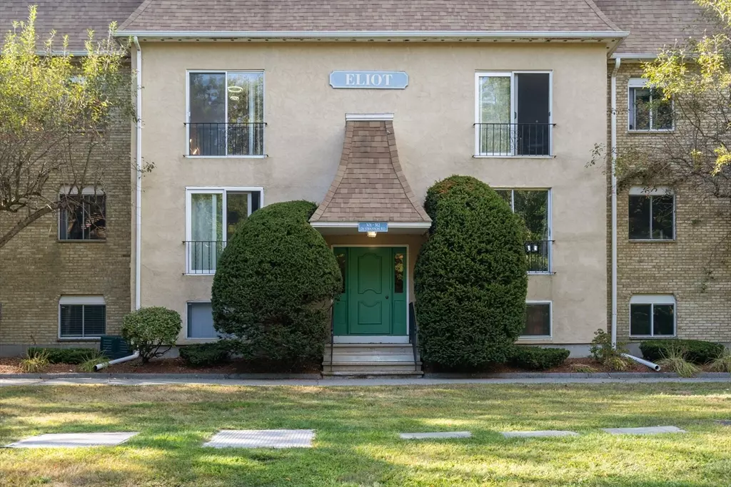 Boxborough, MA 01719,176 Swanson Road #309