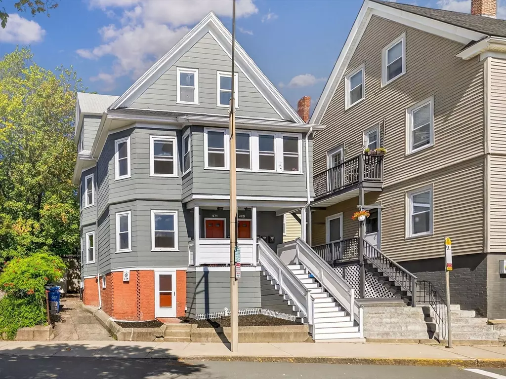 Somerville, MA 02145,471 Medford St #1