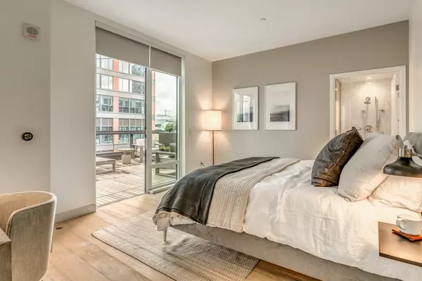 Boston, MA 02215,1350 Boylston St. #L415