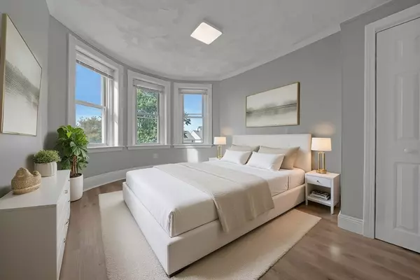 Boston, MA 02115,858 Huntington #2