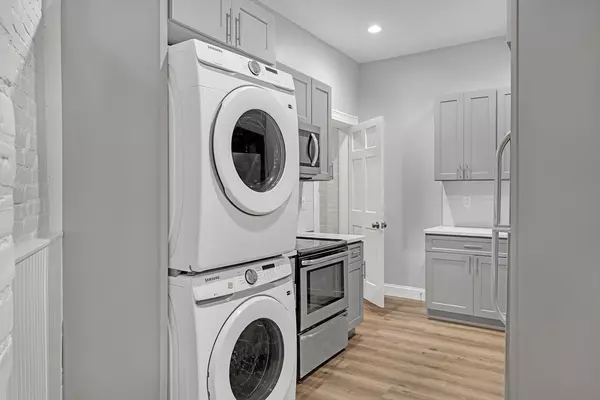 Boston, MA 02115,858 Huntington Ave #1