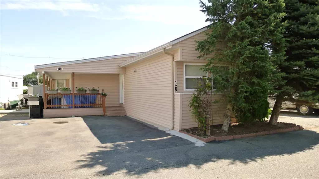 286 Newbury Street #125, Peabody, MA 01960