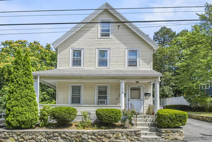 22 Beacon St, Woburn, MA 01801