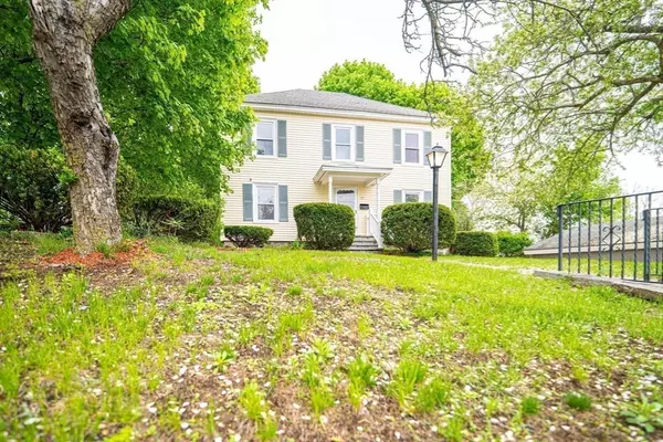 Dracut, MA 01826,73 Sladen St