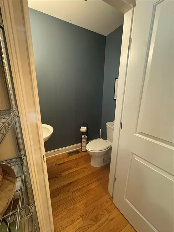 Wenham, MA 01984,3 Middlewood Dr #3