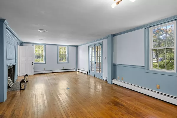 Wareham, MA 02571,60 Gibbs Avenue