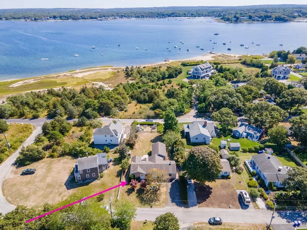 Bourne, MA 02532,88 Rope Walk Road