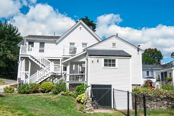 Derry, NH 03038,10 Abbott St