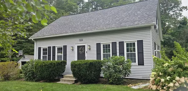 1632 N Brookfield Rd, Oakham, MA 01068