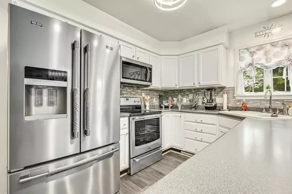 Webster, MA 01570,15 Jackson Rd