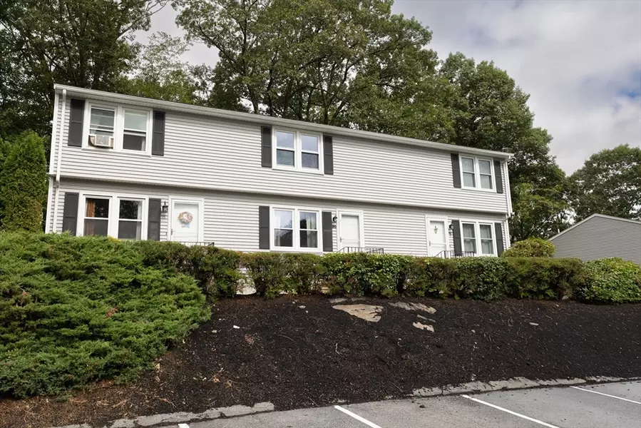 270 Sunderland Rd #96, Worcester, MA 01604