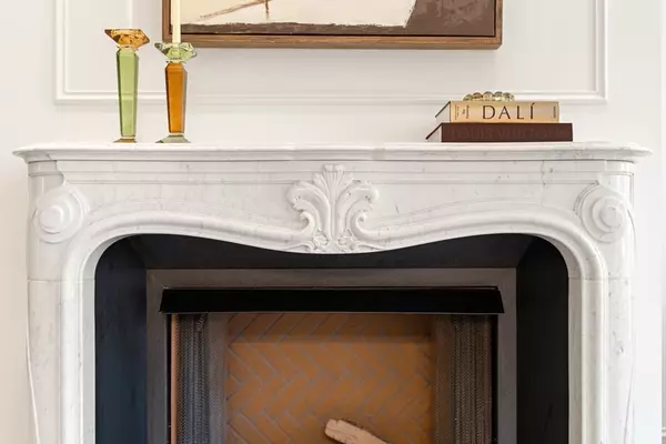 Boston, MA 02116,260-262 Commonwealth Avenue #1A