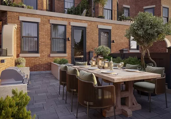 Boston, MA 02116,260-262 Commonwealth Avenue #1B