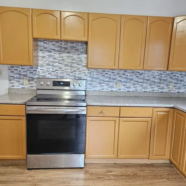 Brockton, MA 02301,64 Winthrop St #2