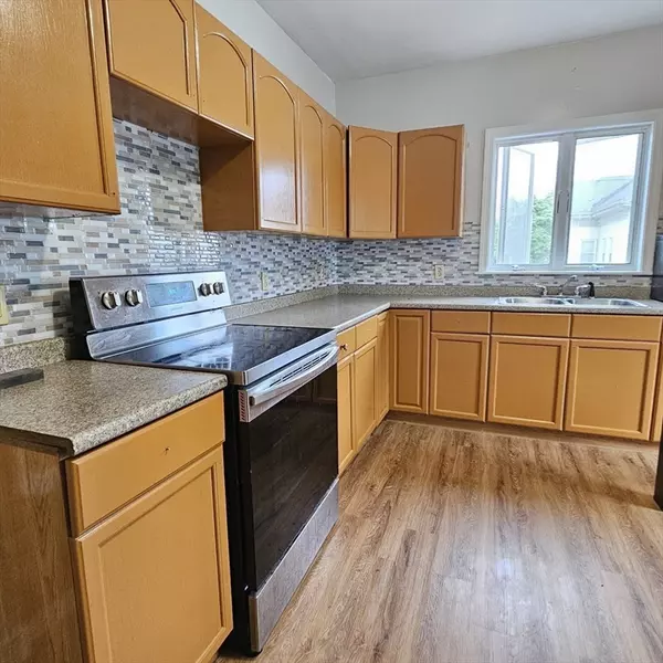 Brockton, MA 02301,64 Winthrop St #2