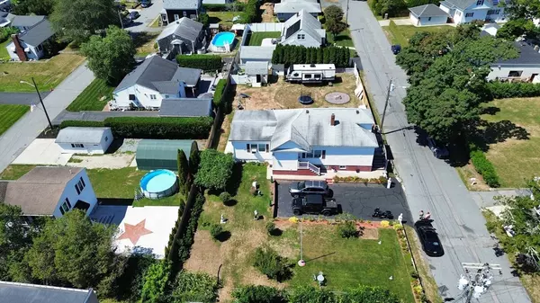 Dartmouth, MA 02748,12 Coolidge St