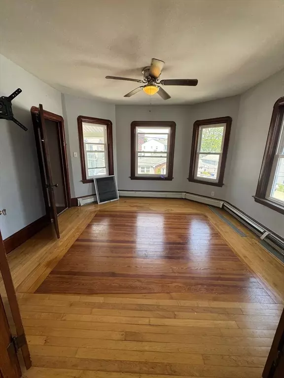 Fall River, MA 02723,129 Marchant St #2